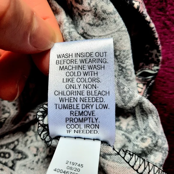 So L NWT Paisley Fit And Flare Long Sleeve Dress - Picture 10 of 10